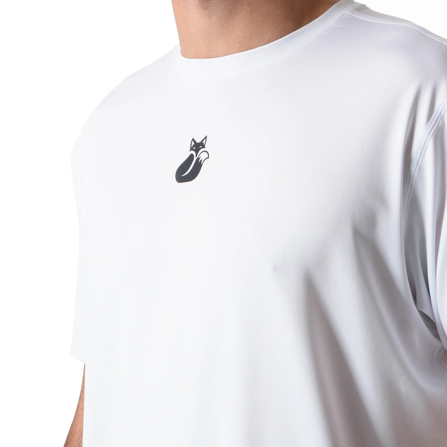 Polera deportiva Poly Tilki Temel blanca Talla M