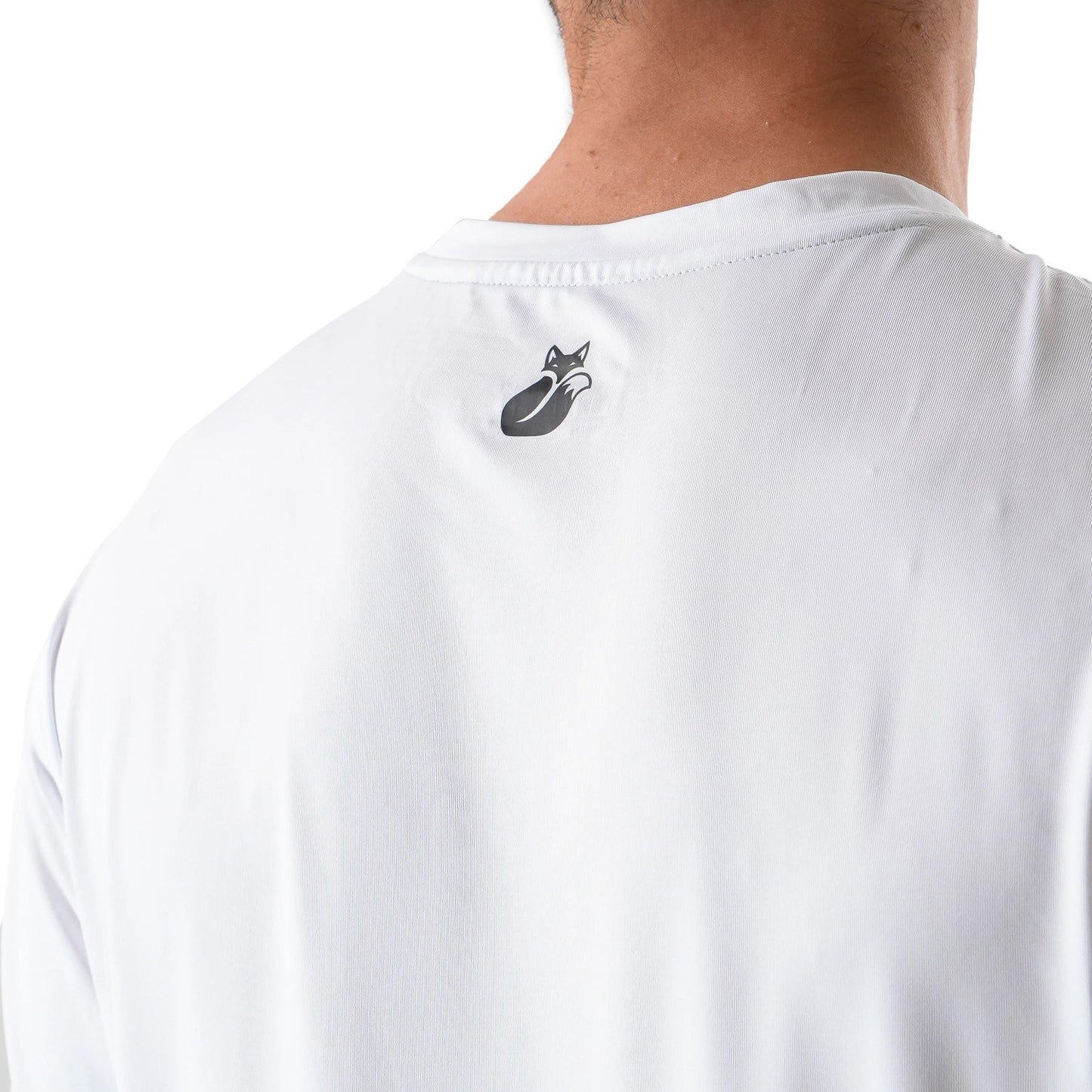 Polera deportiva Poly Tilki Temel blanca Talla XL