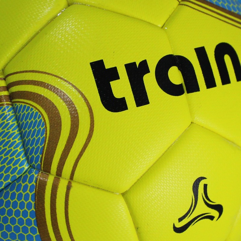 Balón futbolito Train Ultra N°4